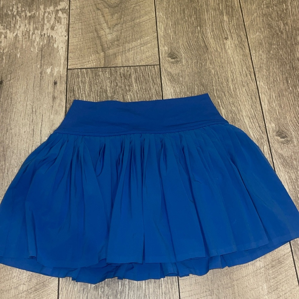 Aerie pleated skirt